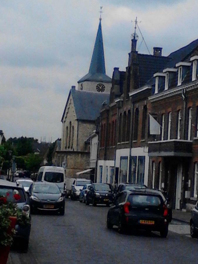 Rustige, Gelijkvloerse Vakantiewoning Met 2 Slaapkamers In Simpelveld, Zuid-Limburg Esterno foto